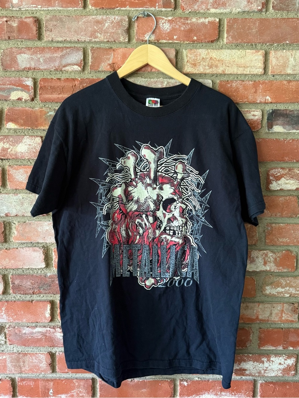 Rare 2000 Black Metallica Graphic Tee with Red and White Skull
